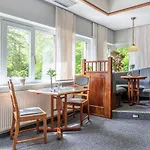 Paulshöhe 4* Waren (Mueritz)