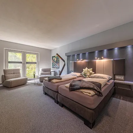 Guest house Paulshoehe 4*