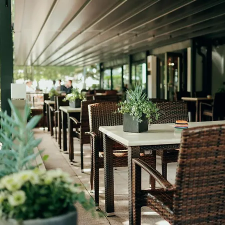 Paulshoehe Guest house 4*